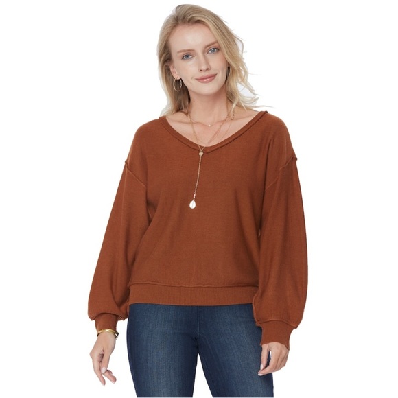NYDJ Sweaters - Nydj Blouson Sleeve V-Neck Sweater In Auburn